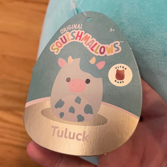 🐮NWT Ultra Rare Tuluck Squishmallow🐮 - Picture 3 of 4